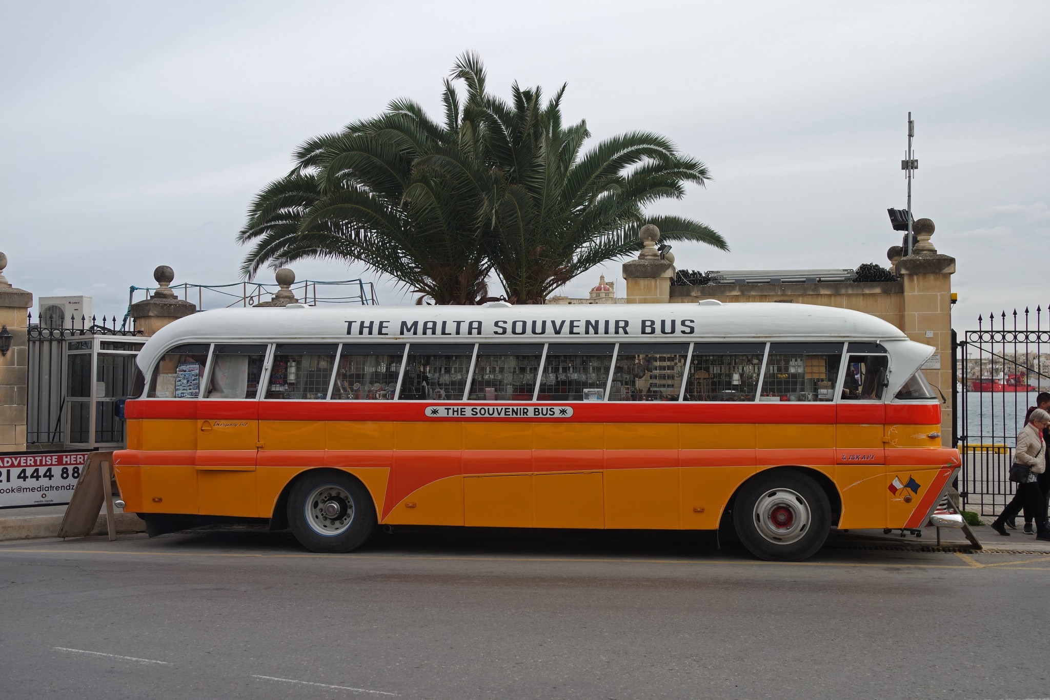 maltiyskiy-avtobus