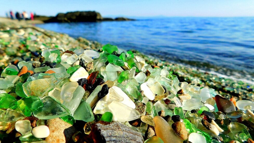 plazh steklo